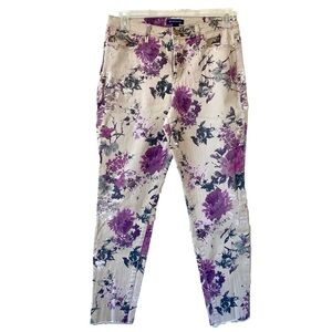 Bandolino Lisbeth Crop Peddle Pushers RW Hem Purple Flowered Jeans Size 10